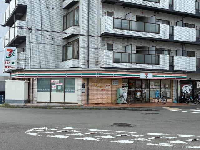 セブンイレブン西京極駅前店