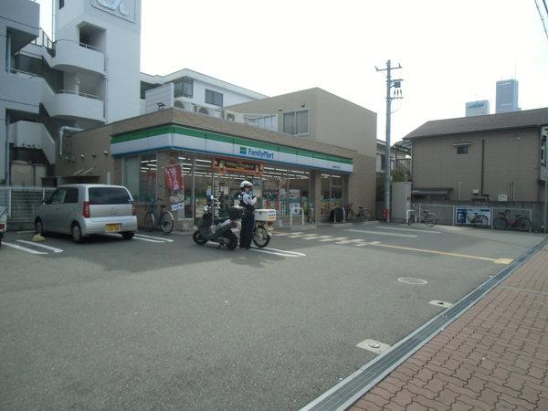 コンビニ