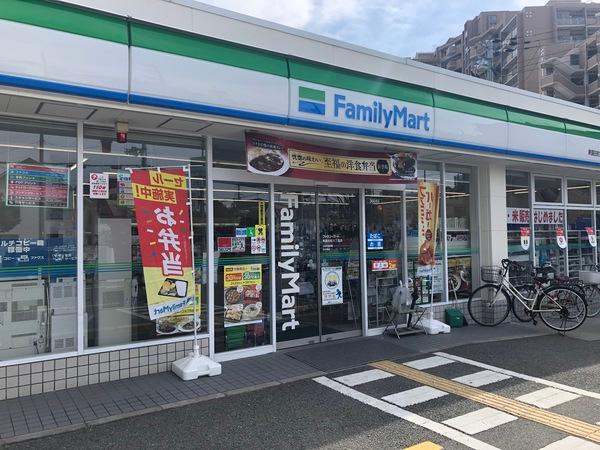 コンビニ