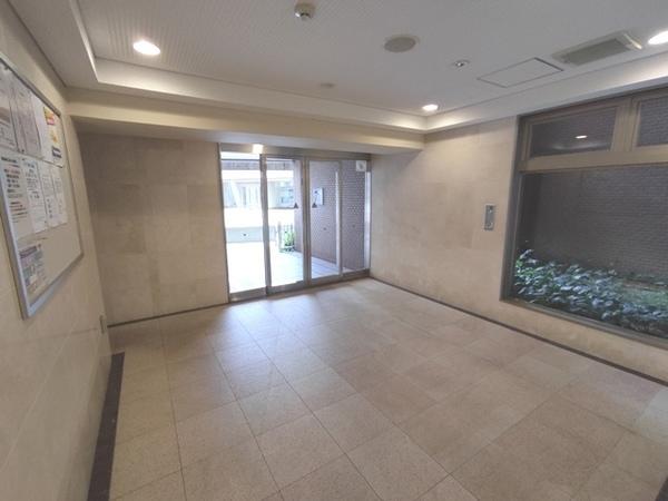 ユニハイム園田弐番館 ロビー
