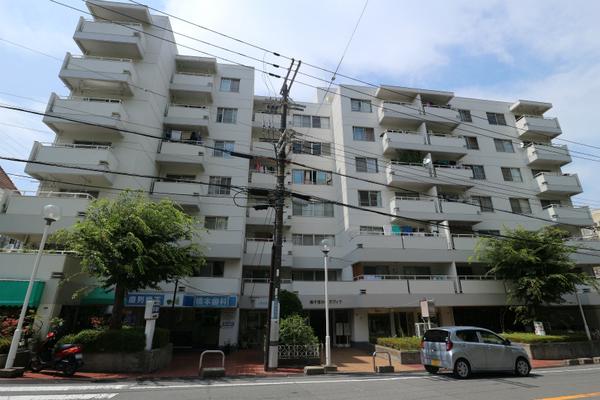 南千里ローズヴィラ 外観
