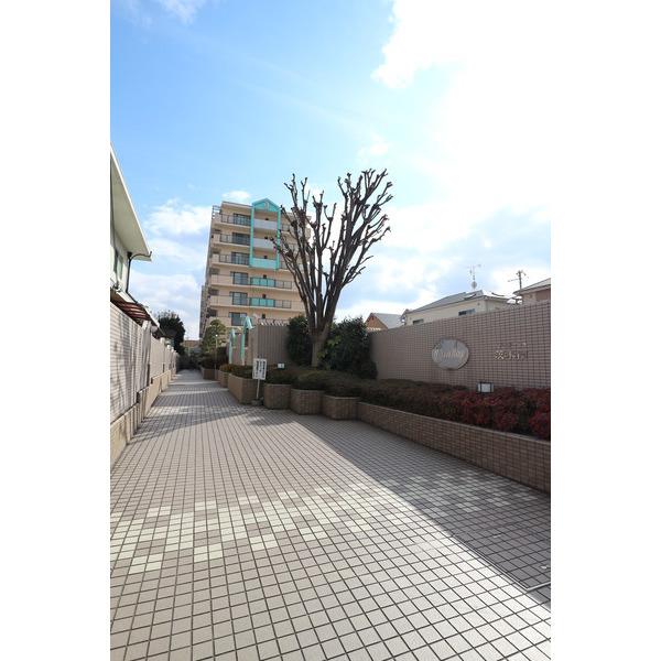 エクセラージュ茨木南 エントランス