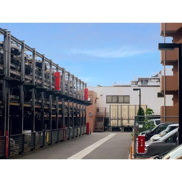 ダイアパレス三国ヶ丘 駐車場