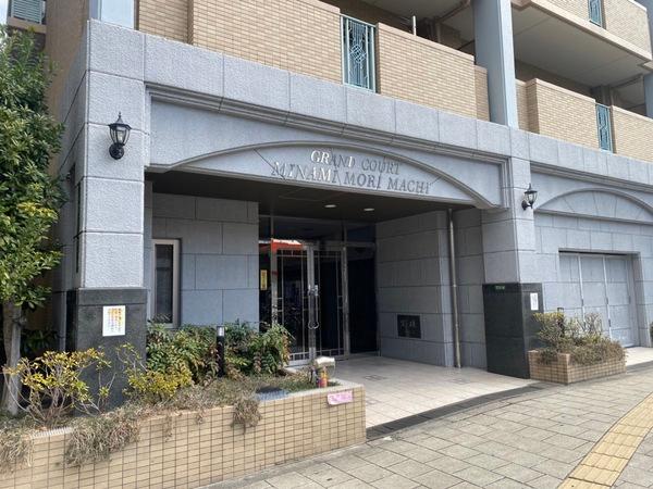 グラン・コート南森町 エントランス