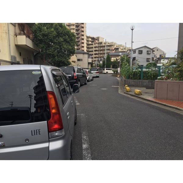 白鷺スカイハイツ 駐車場