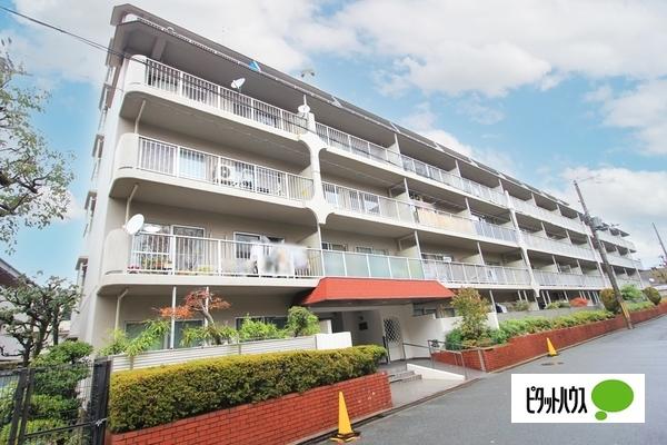 千里山東スカイハイツ 外観