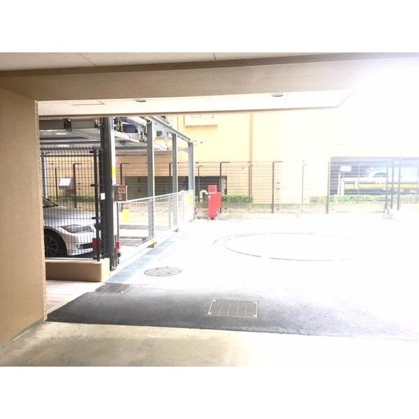 クレヴィア江坂イーストサイド 駐車場