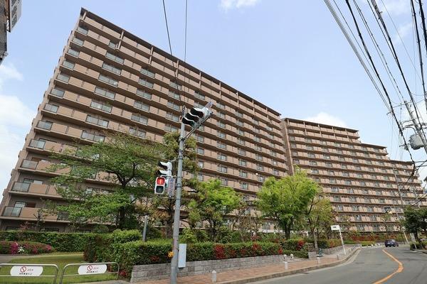 セントポリア北大阪ヴィゾン 外観