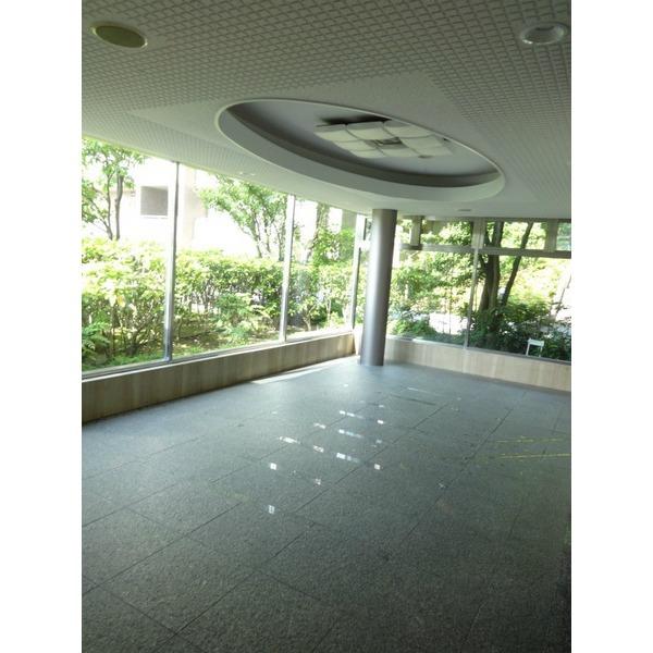 ジオ緑地公園６番館 ロビー