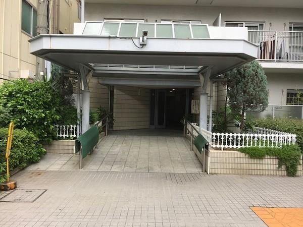 ルモン東梅田 エントランス