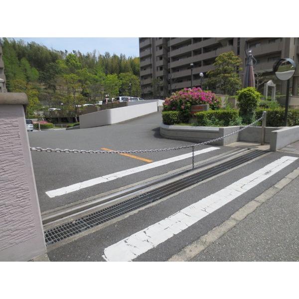 ジオ緑地公園三番館 駐車場