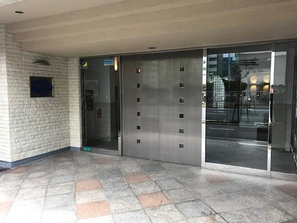 ネオ・クレスト天王寺 エントランス