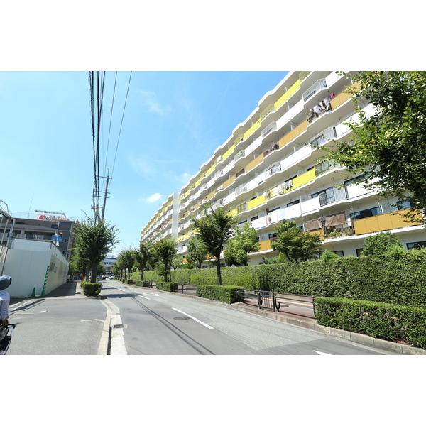 阪急南茨木ハイタウン東奈良高層住宅F棟 外観