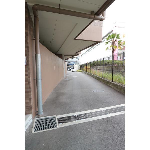 アークレジデンス吹田青葉丘 駐車場