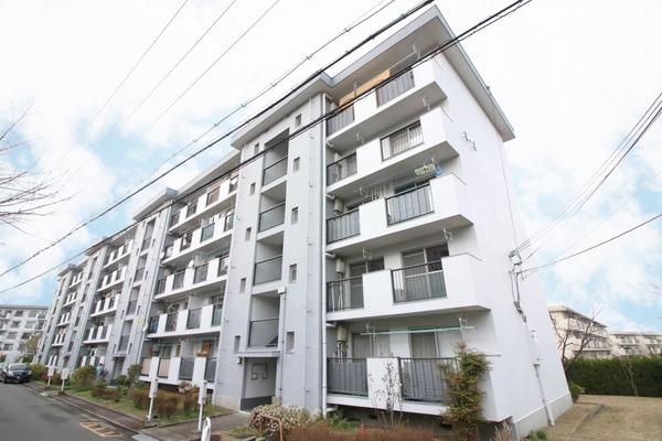 泉北原山台団地　四号棟 外観