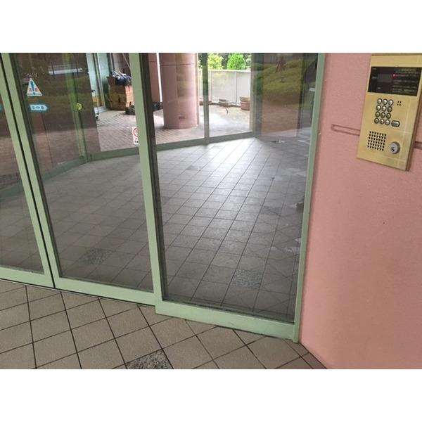 グランドメゾン和泉中央 エントランス