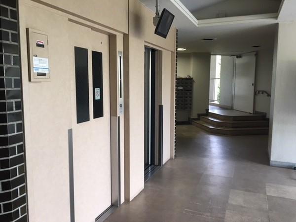 千里南町第一次住宅 エントランス