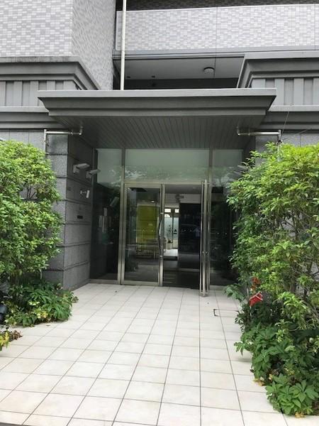エスリード梅田北 エントランス