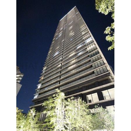 ５５階建の免震タワーマンション