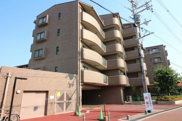 イトーピア北畠 外観