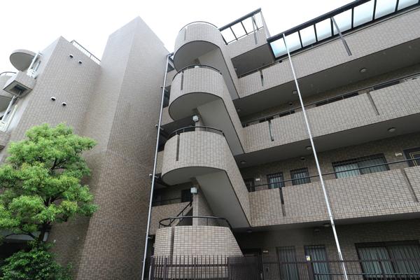クラウンズ北畠 外観