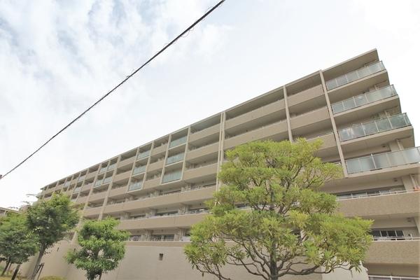 ローレルスクエア南甲子園 外観
