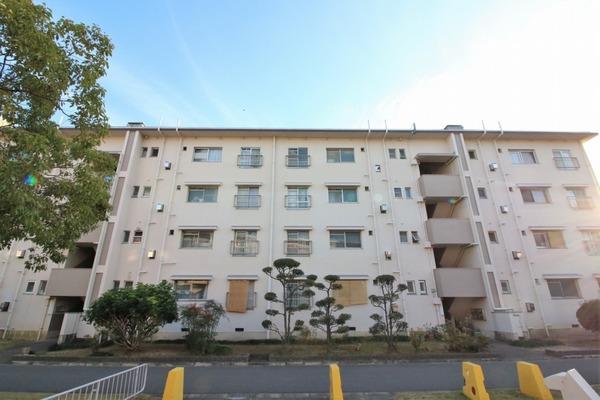 新金岡団地第二住宅　参ー壱０号棟 外観