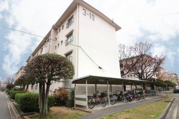 新金岡団地第二住宅　参ー壱九号棟 外観