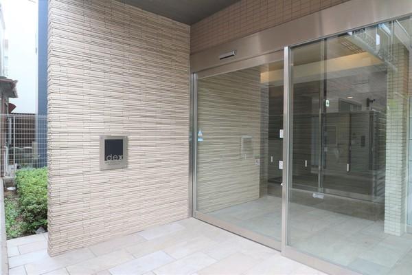 ディクス梅田東レジデンス エントランス