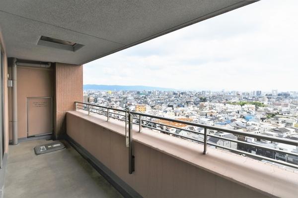 ロイヤルアークグランデールアネックス 眺望