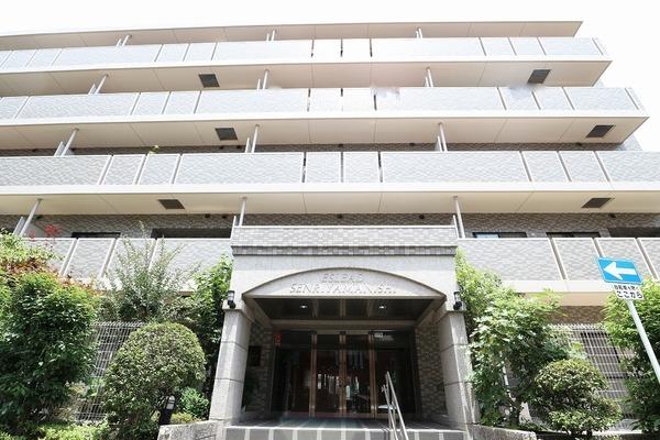 エスリード千里山西 外観