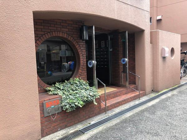 メゾン難波 エントランス