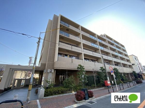 ザ・ステイツ吹田 外観