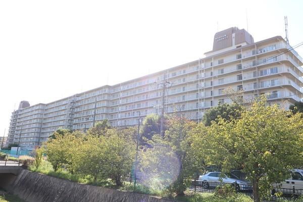 枚方淀川公園スカイハイツ 外観