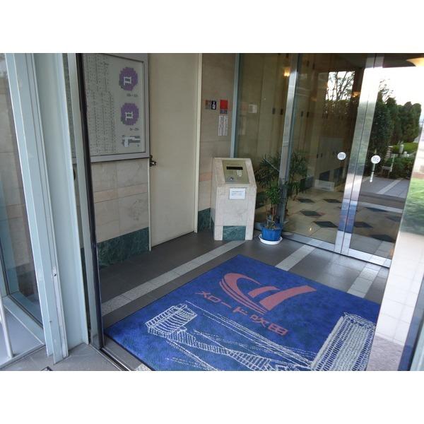 メロード吹田一番館 エントランス