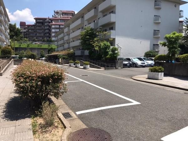 千里山田コーポラスＡ棟 外観