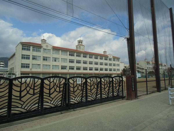 中学校