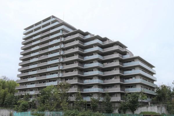 ウェリス豊中桃山台 外観