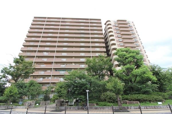 ファミール北大阪ライトコート 外観