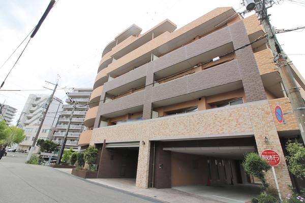 グランアッシュ伊丹北本町 外観