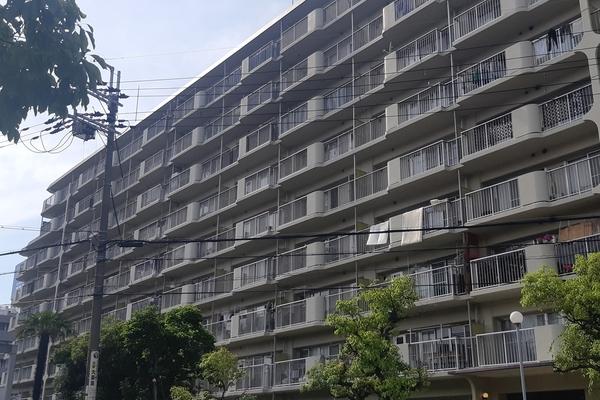 摂津スカイハイツ 外観