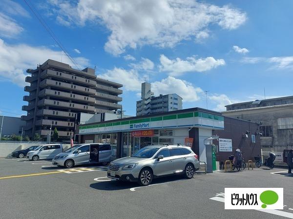コンビニ