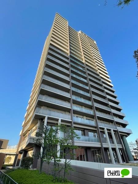 リバティパーク枚方D棟 外観