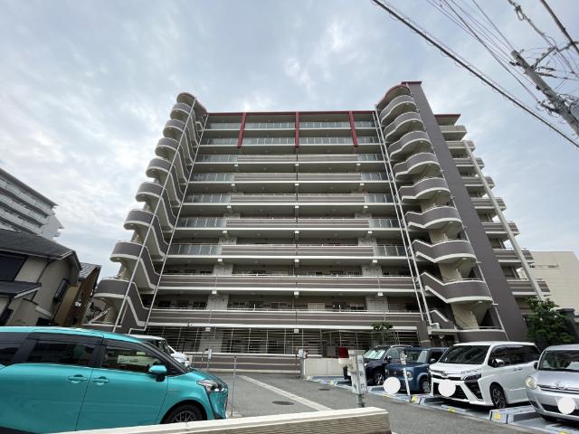 グリーンスクエア伊丹中央 駐車場