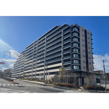 北千里駅徒歩４分の好立地。