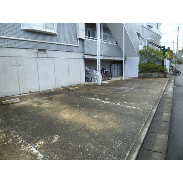 αＮＥＸＴ桜ヶ丘（0102） 駐車場