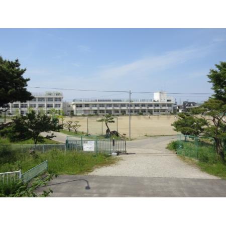 ハイマート高砂 周辺環境写真6 仙台市立高砂中学校：1433m