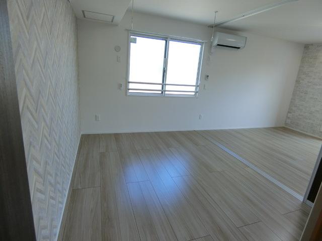 グランディール富沢　Ⅰ（305） 部屋画像