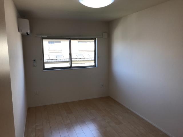 ルミエール・エス 部屋画像