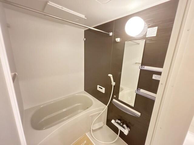 Ｄ−ＲＯＯＭ　ＭＩＹＡＭＡＣＨＩ３（102） 部屋画像